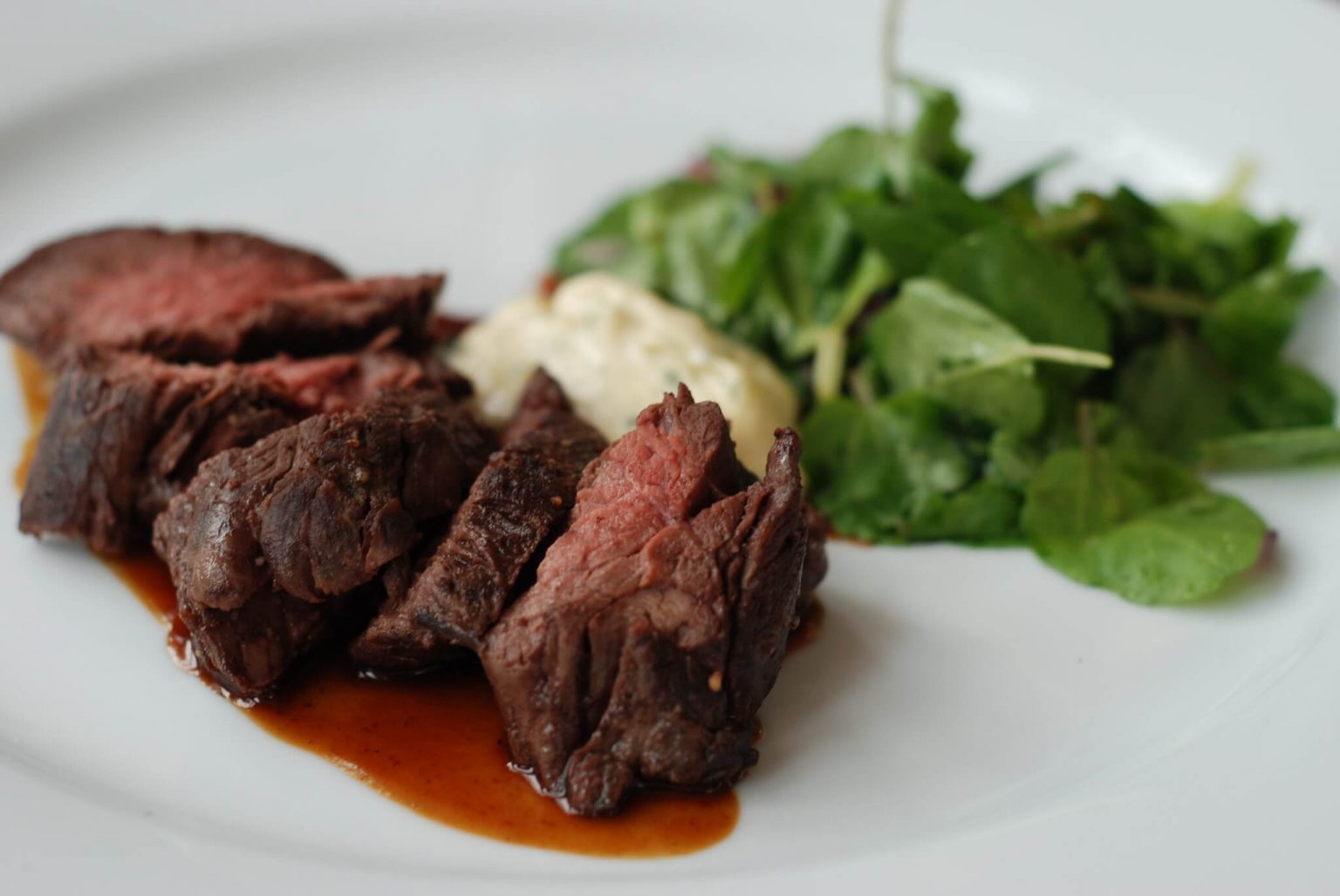 what-is-hanger-steak-a-full-guide-steakspecialist